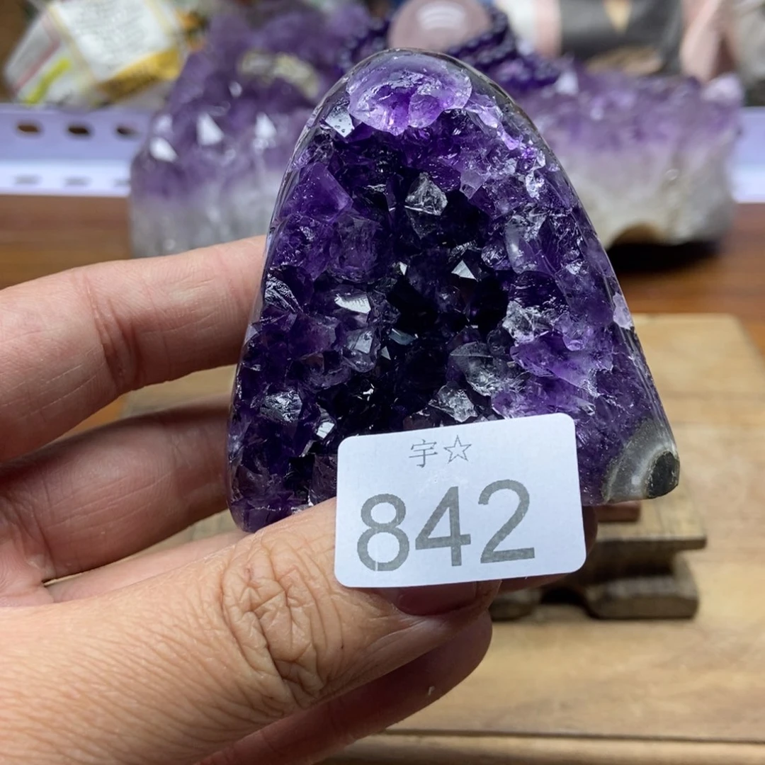 紫晶天然水晶摆件未镶嵌