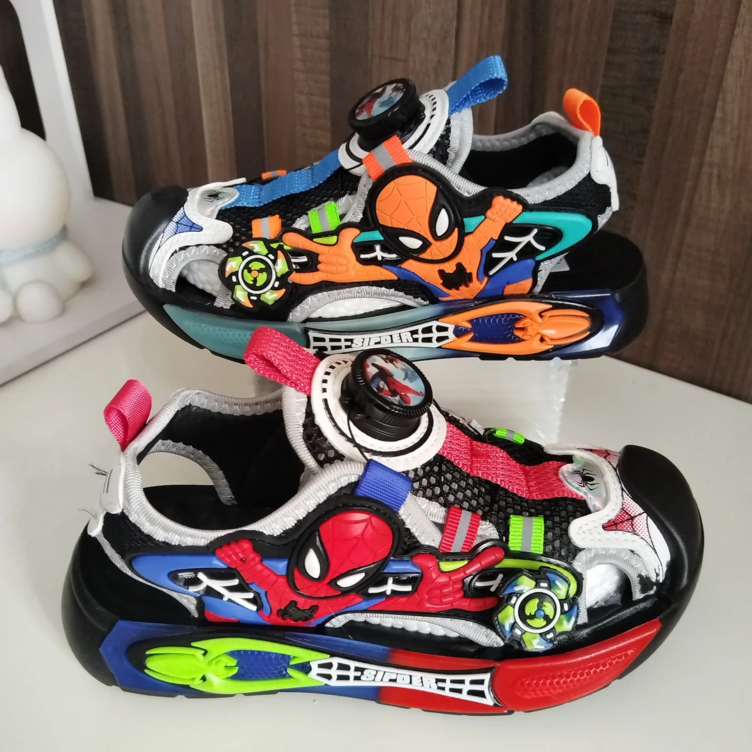 818男童卡通凉鞋包头设计透气软底沙滩鞋运动鞋夏季