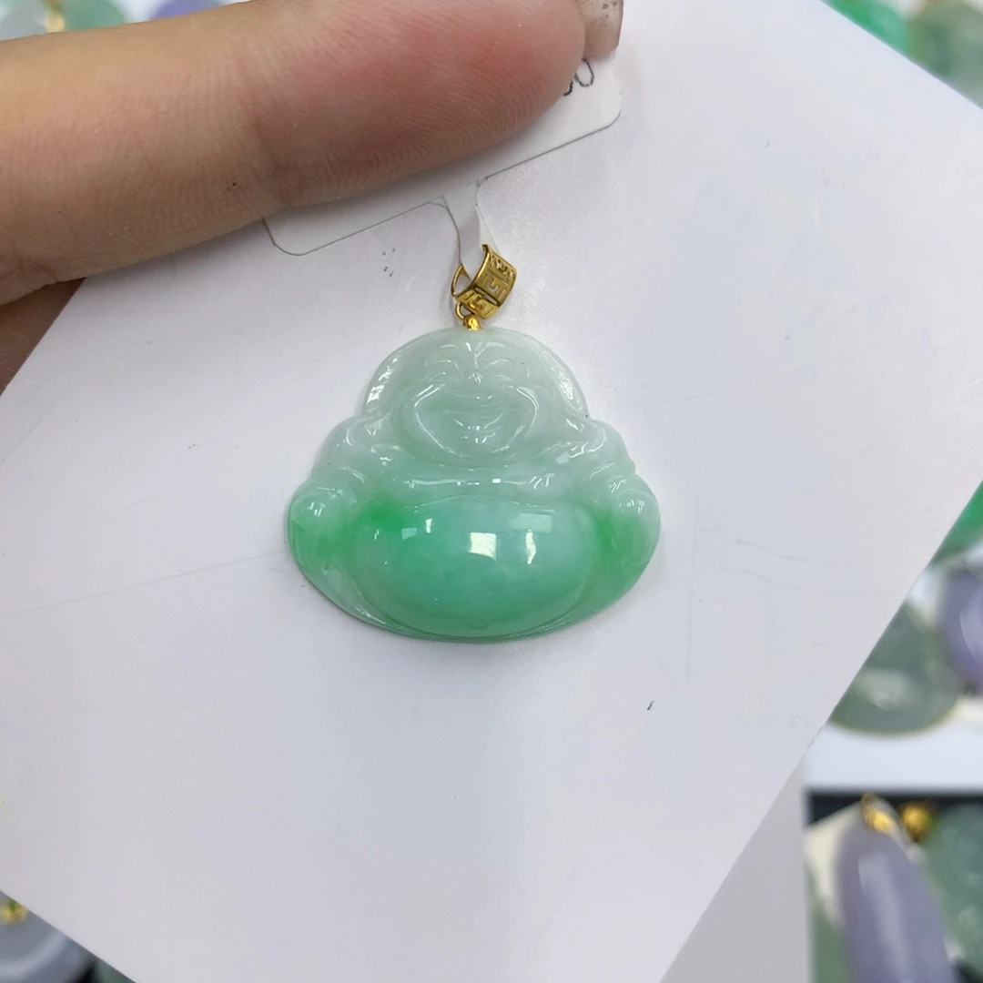 颈饰18K金镶嵌翡翠翡翠