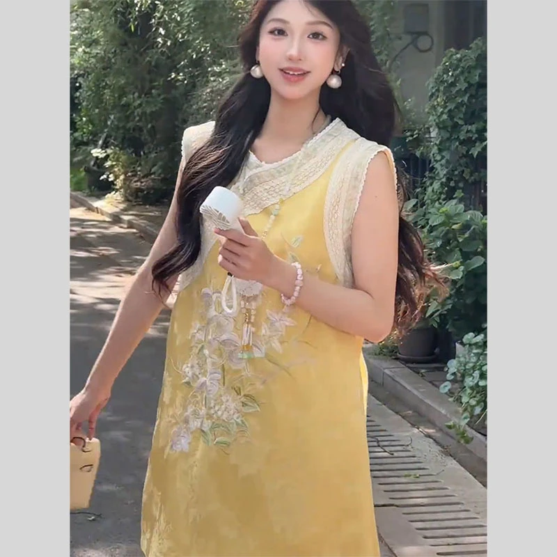 新中式女装国风漂亮绝美高级感气质独特无袖连衣裙女2025夏季新款