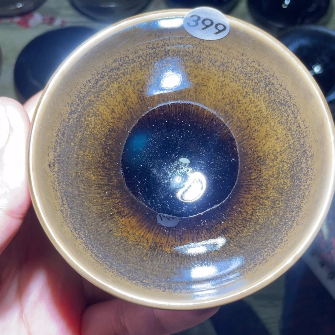 茶盏图兔兔图图399