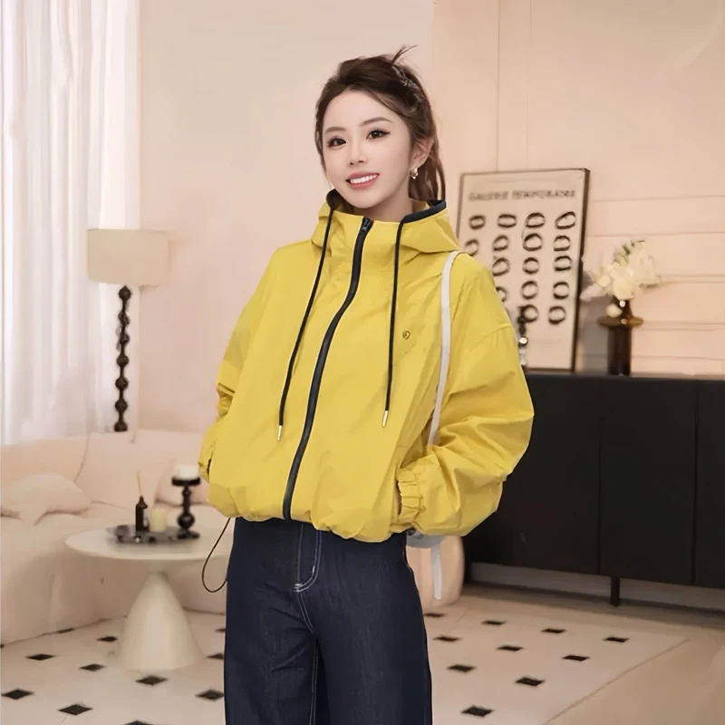 2025年春季撞色设计感连帽短款休闲运动户外上衣