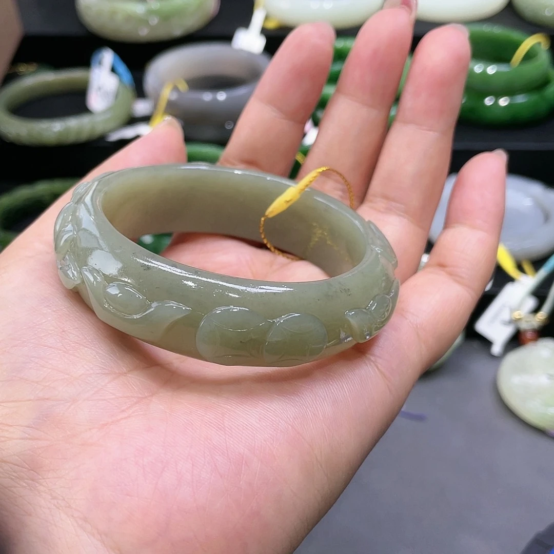 【闪购商品】和田玉手镯57圈口47未镶嵌