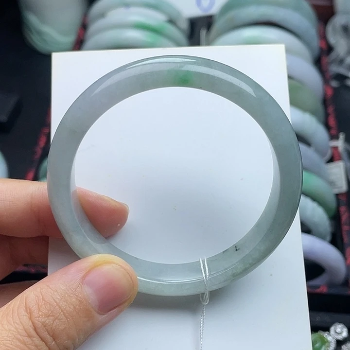 翡翠未镶嵌手镯翡翠手镯53.7有纹福利