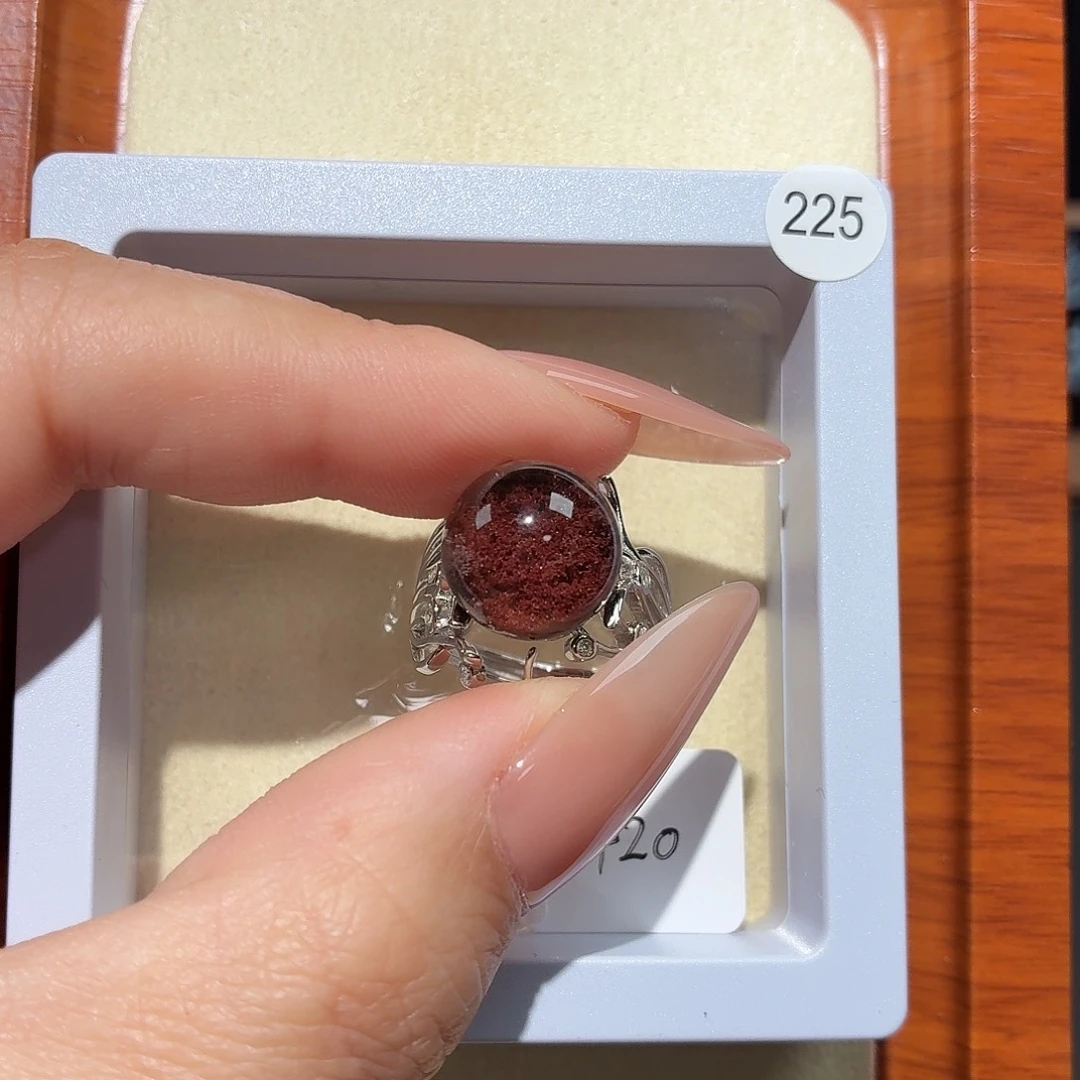 小***涵银S925镶嵌手链水晶