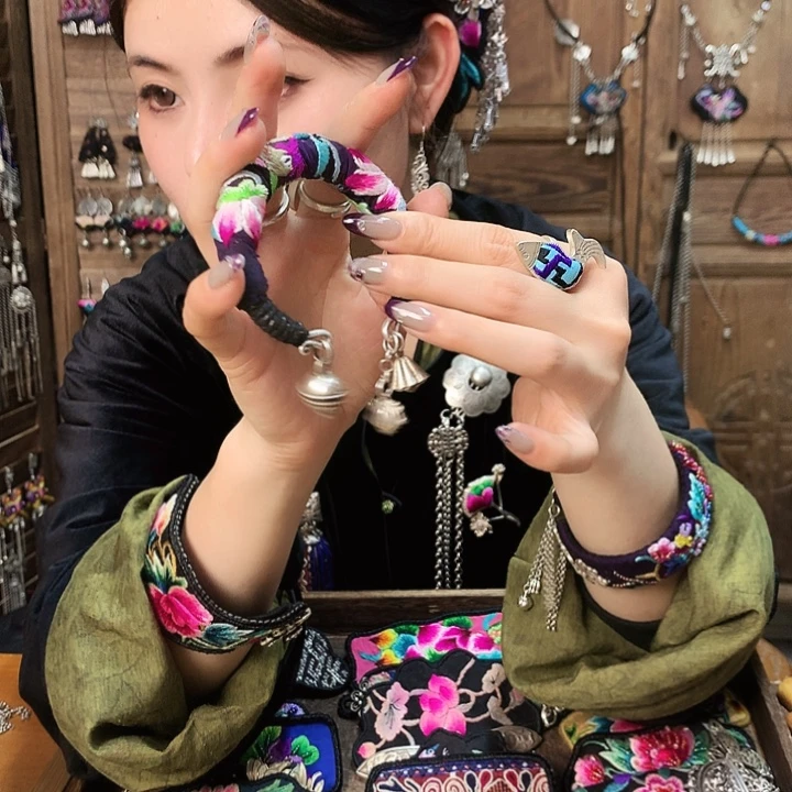 花岗石铁合金手镯