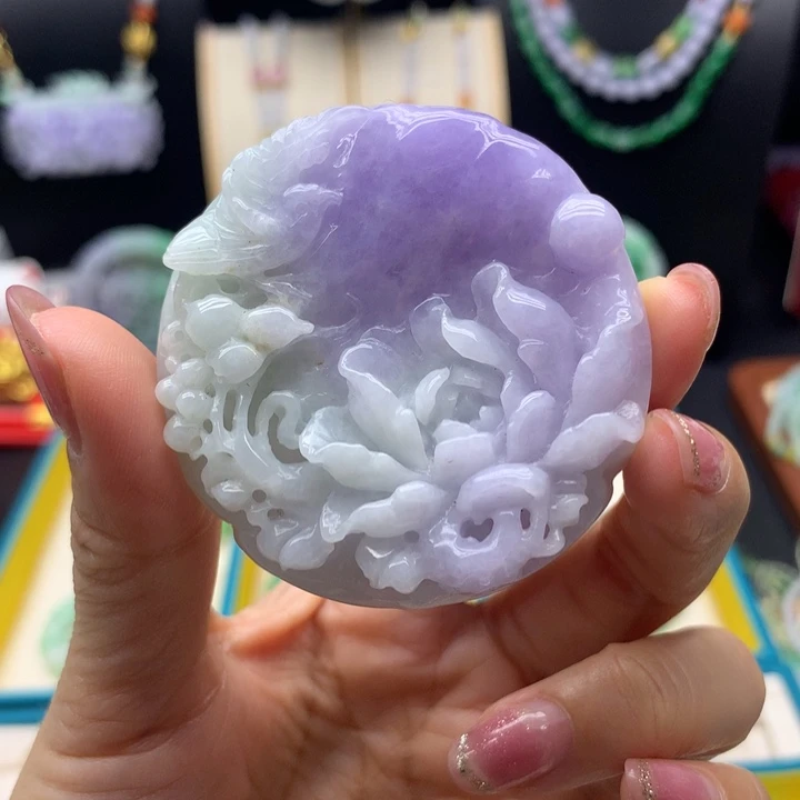 颈饰未镶嵌翡翠翡翠花牌
