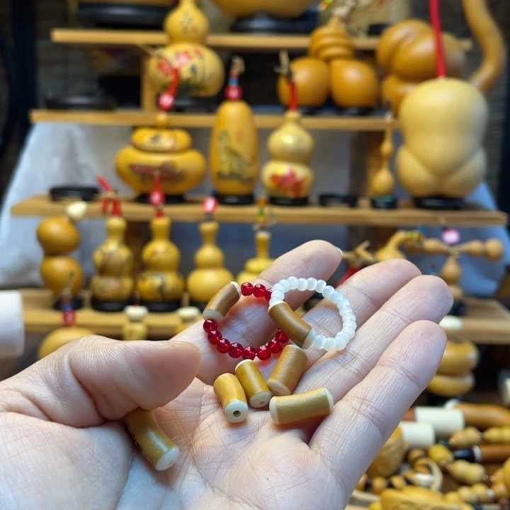 蛛*仔天然葫芦自然生长（戒指30，普通的20，带字的送）