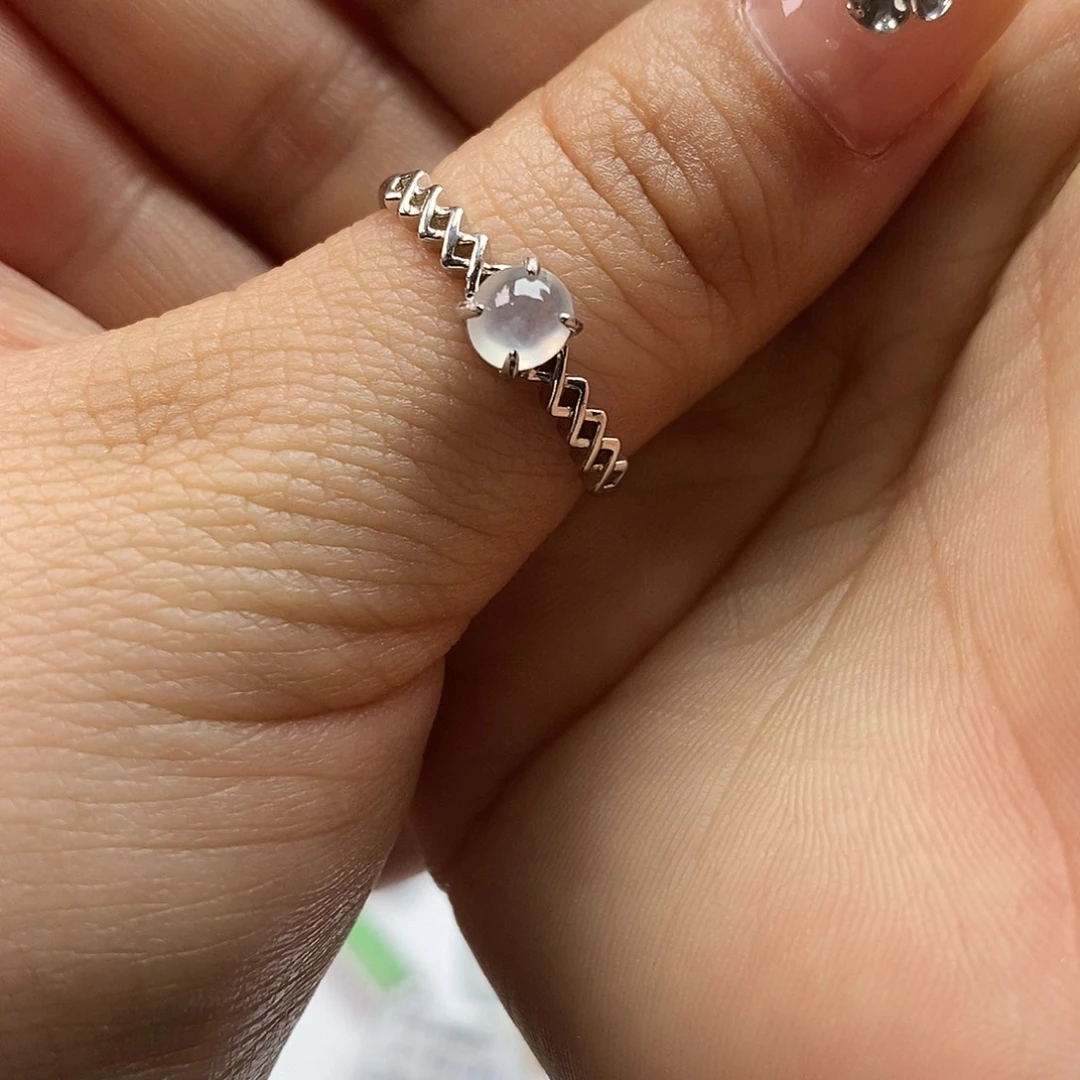 翡翠未镶嵌戒指翡翠