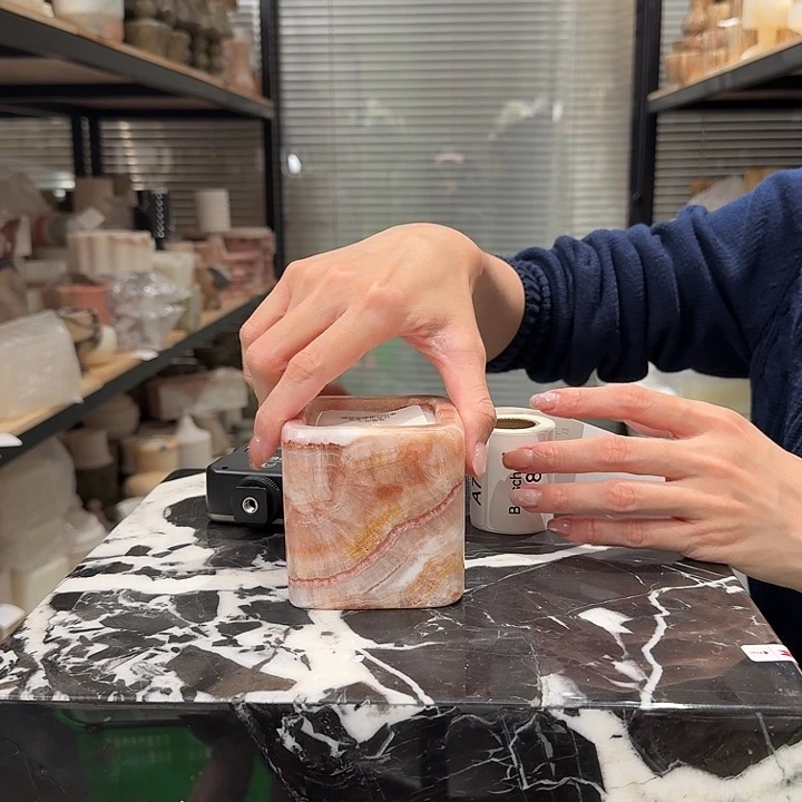 大理石A75。   亿。