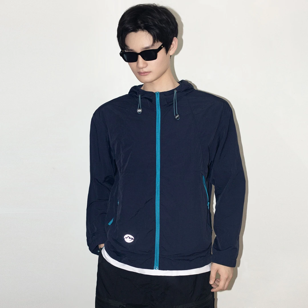 夏季冰丝防晒服2025新款防紫外线薄款透气男防晒服户外钓鱼外套潮