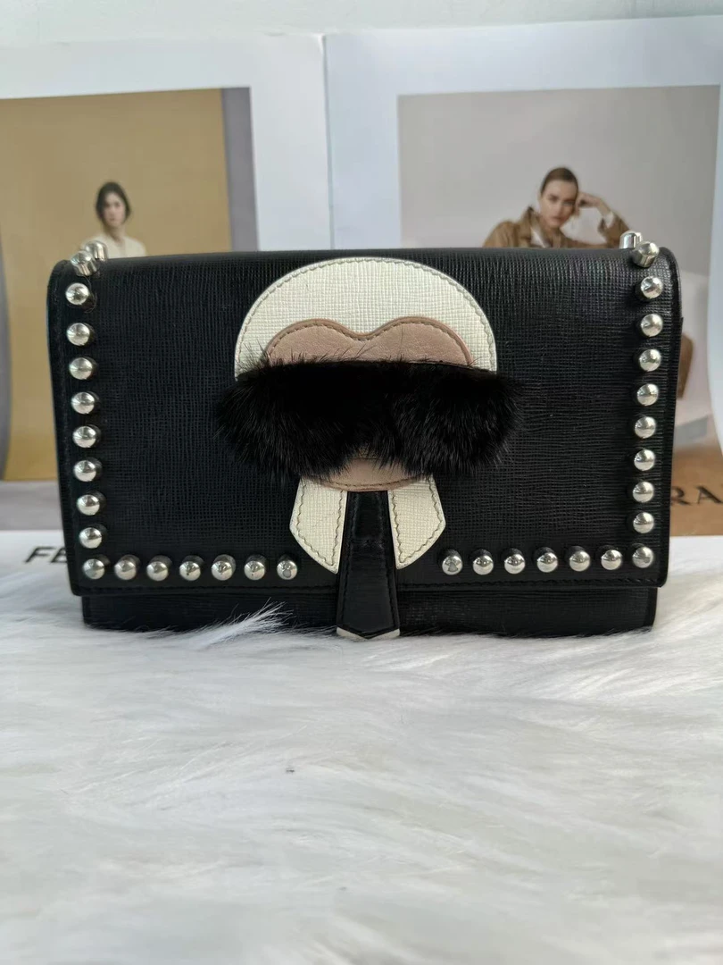 95新 FENDI/芬迪 芬迪黑色老佛爷单肩包