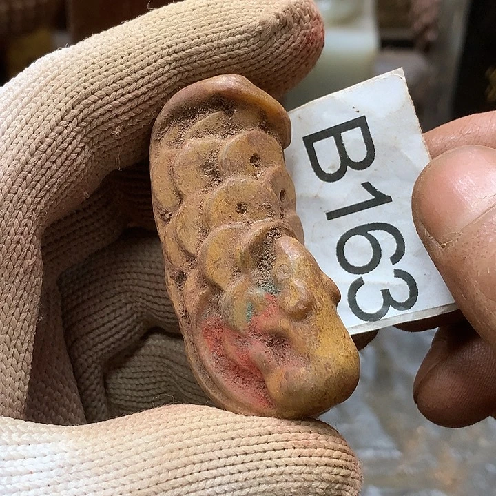 未镶嵌和田玉挂件