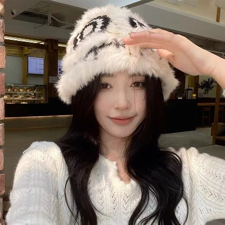 混纺醒狮帽子秋冬可爱保暖毛绒渔夫帽百搭显脸小毛茸茸盆帽棒球帽