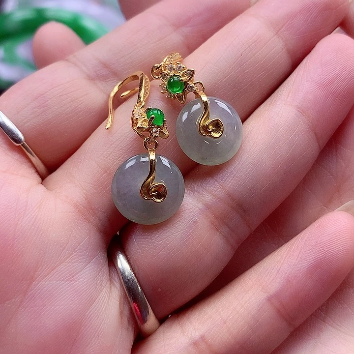 翡翠银S925镶嵌颈饰翡翠