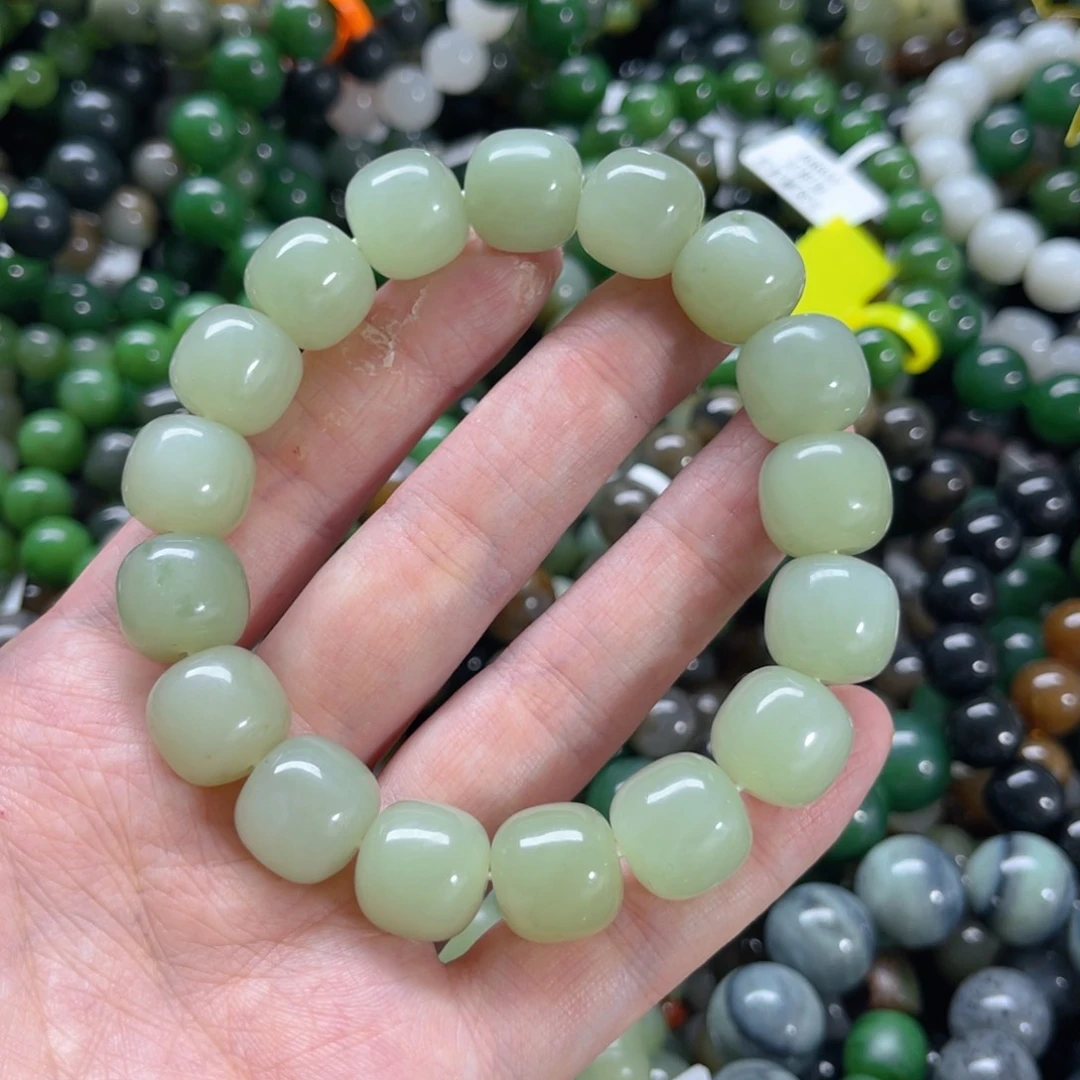 未镶嵌手串和田玉