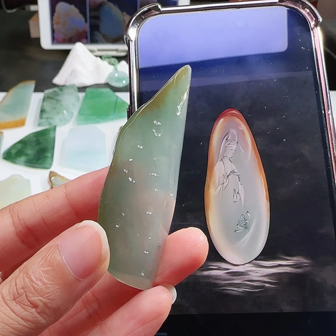 定制翡翠未镶嵌翡翠挂件