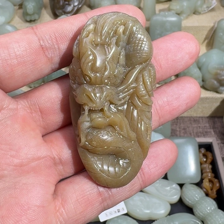 和田玉吊坠(不含链)未镶嵌