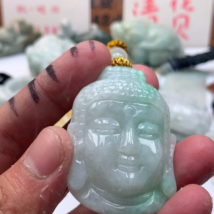 翡翠未镶嵌颈饰保真天然a货翡翠