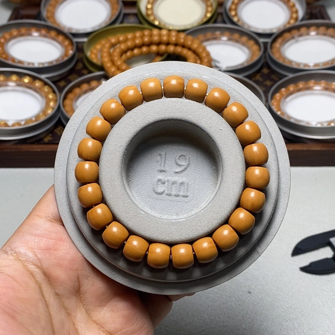 猴头核桃手串25号全品毕业小直切10左右