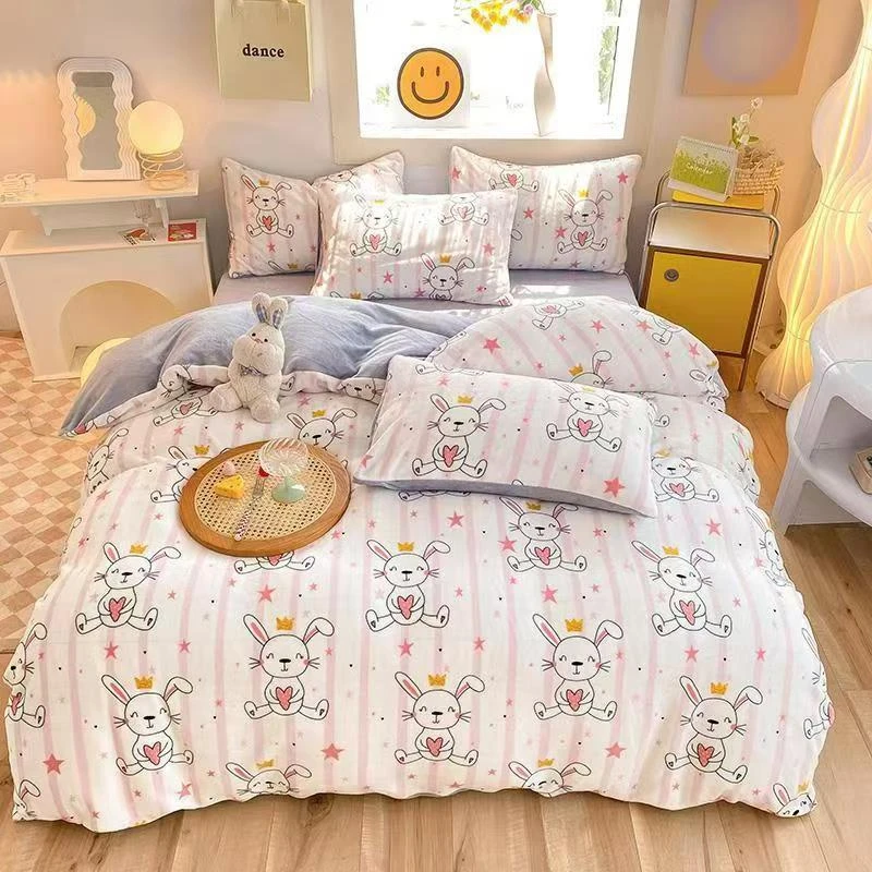 FY 8473 高克重牛奶绒印花四件套 可爱兔