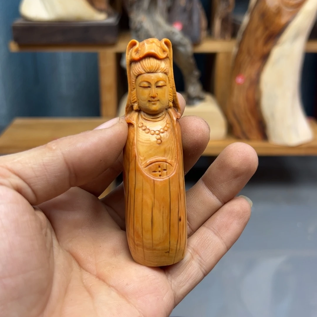 斌***木崖柏木摆件手把件