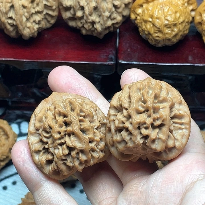 把件文玩核桃39秦闷