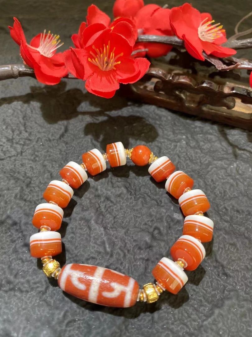 （红肉一线无界）玛瑙手串F1245