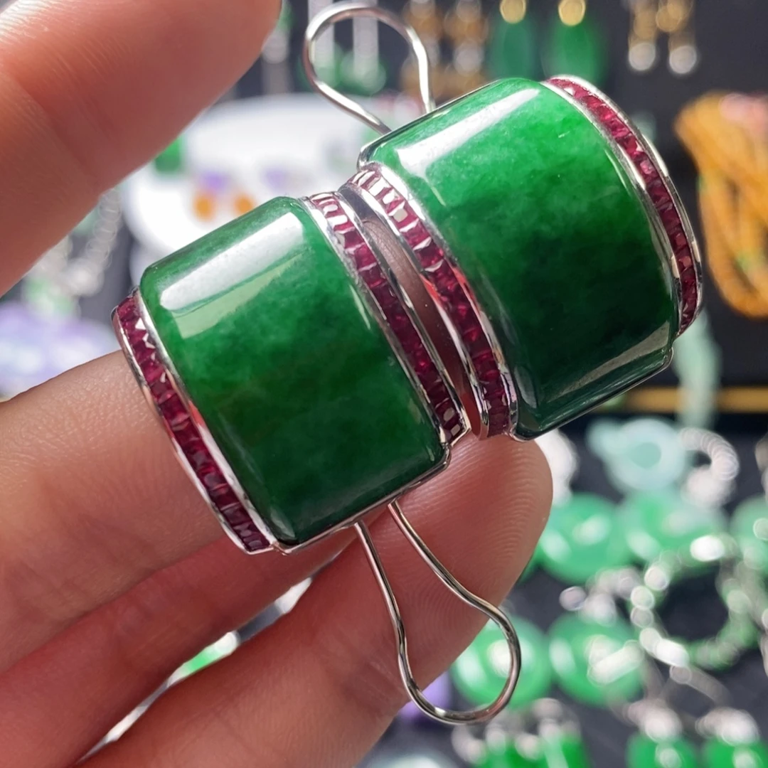 翡翠18K金镶嵌耳饰耳包