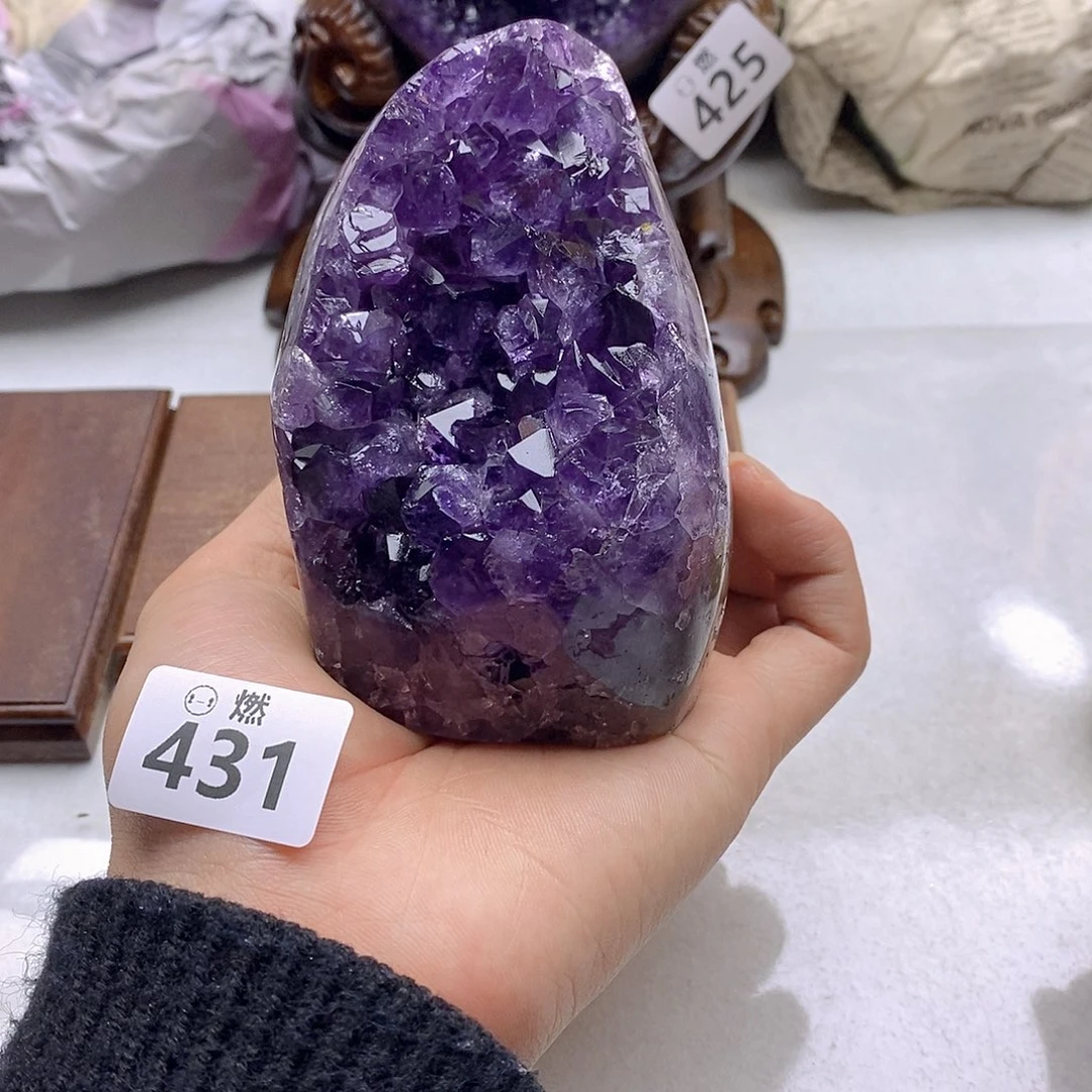 紫晶大型摆件（非配饰）未镶嵌