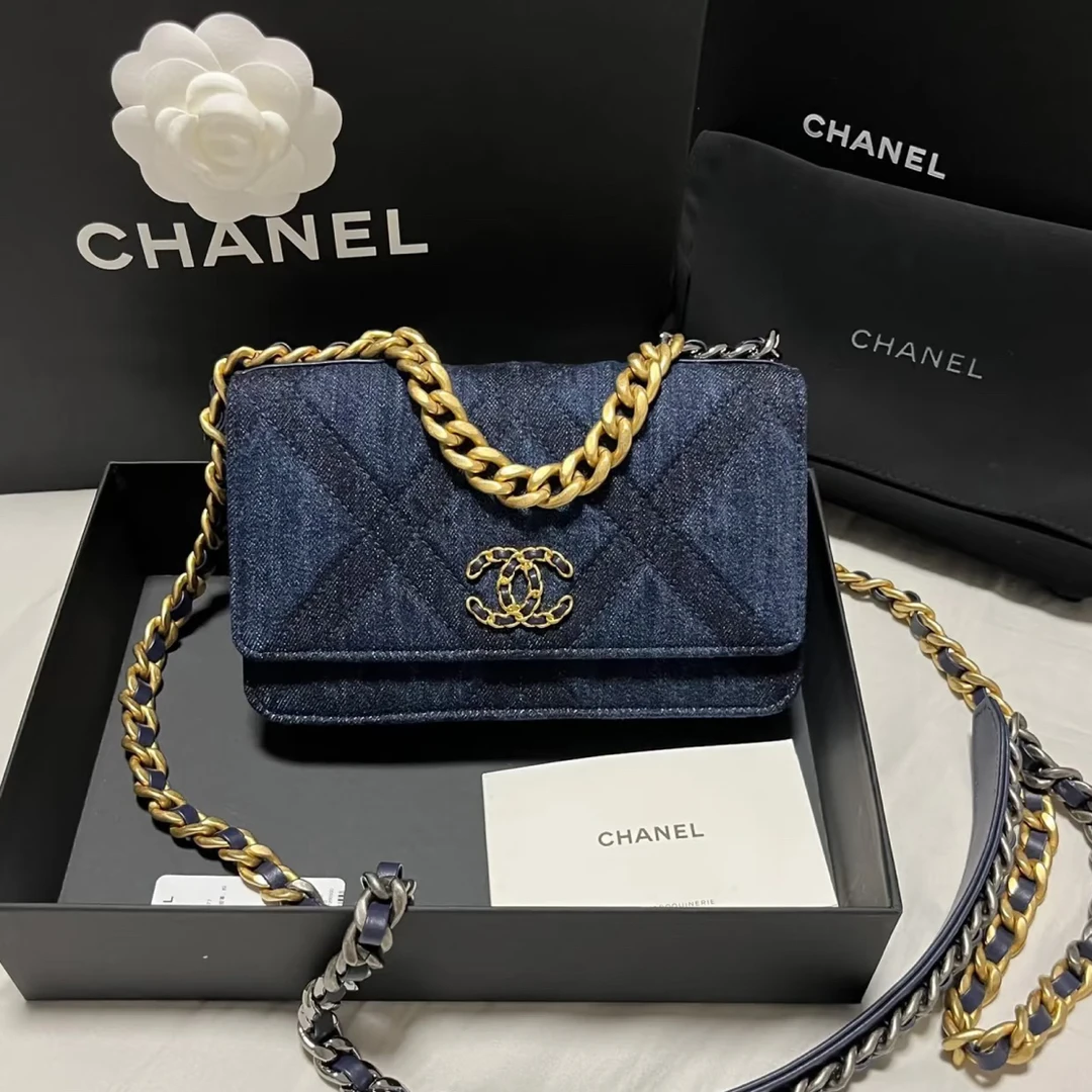 99新 Chanel/香奈儿 19woc蓝色牛仔单肩包 芯片款 19*12*3/74751