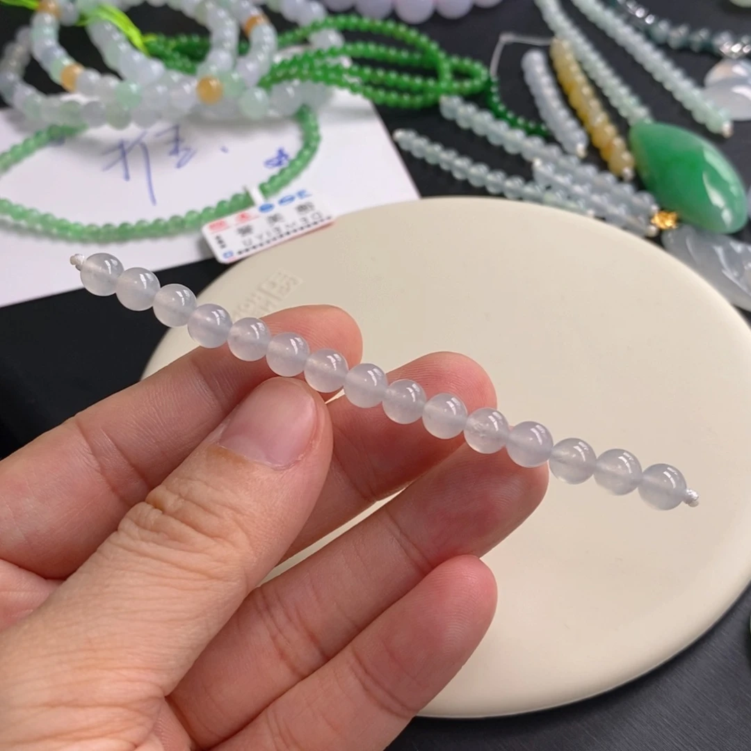 翡翠未镶嵌手链卡5.9