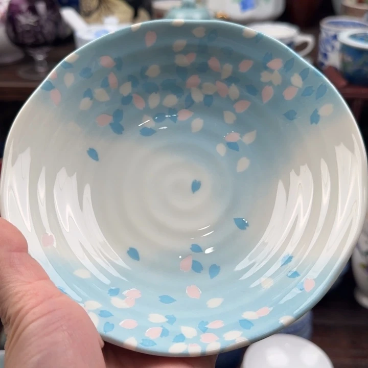 小***日瓷片0000满18米包邮，默认微瑕谨慎参拍，不退不换