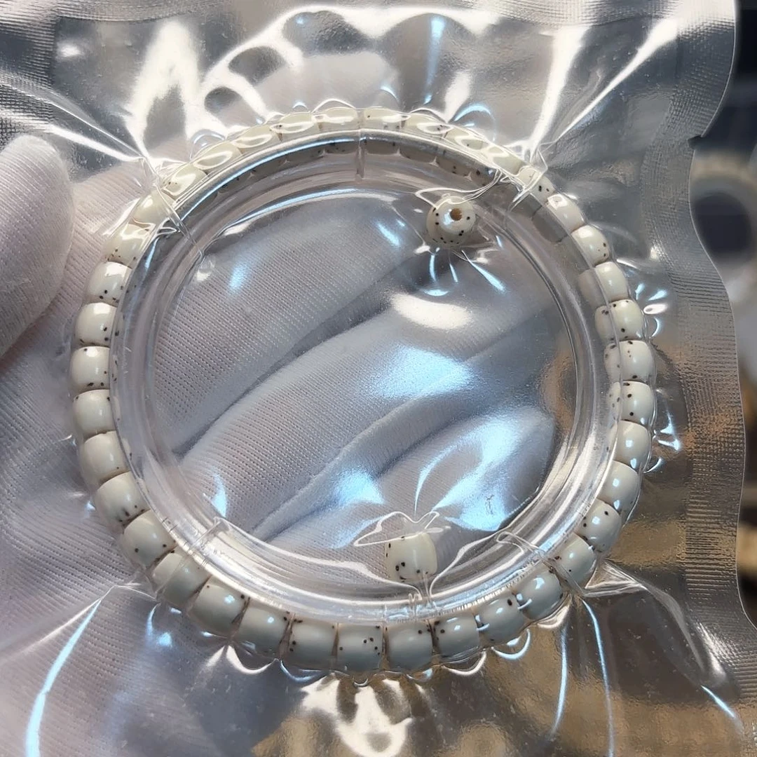 星月菩提吊坠美串原白直切6*5大留白星少星细