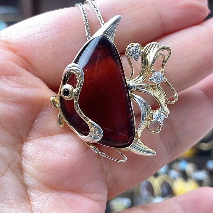 琥珀颈饰银S925镶嵌吊坠