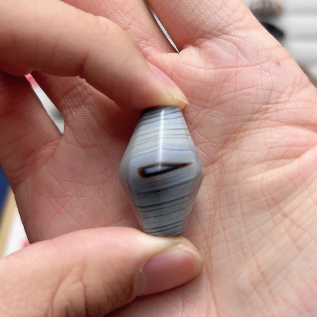 玛瑙/玉髓吊坠未镶嵌i****n1