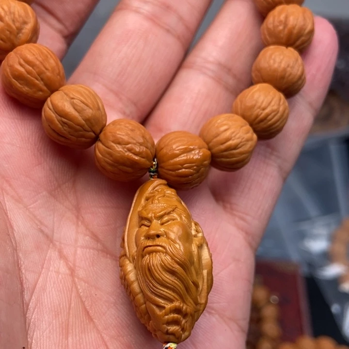 猴头核桃吊坠我们