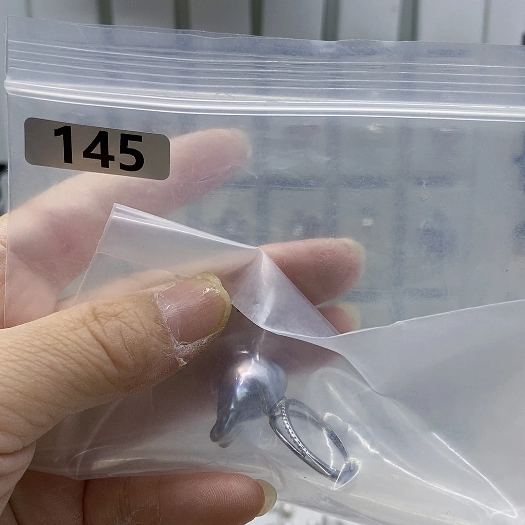 合金耳饰淡水珍珠