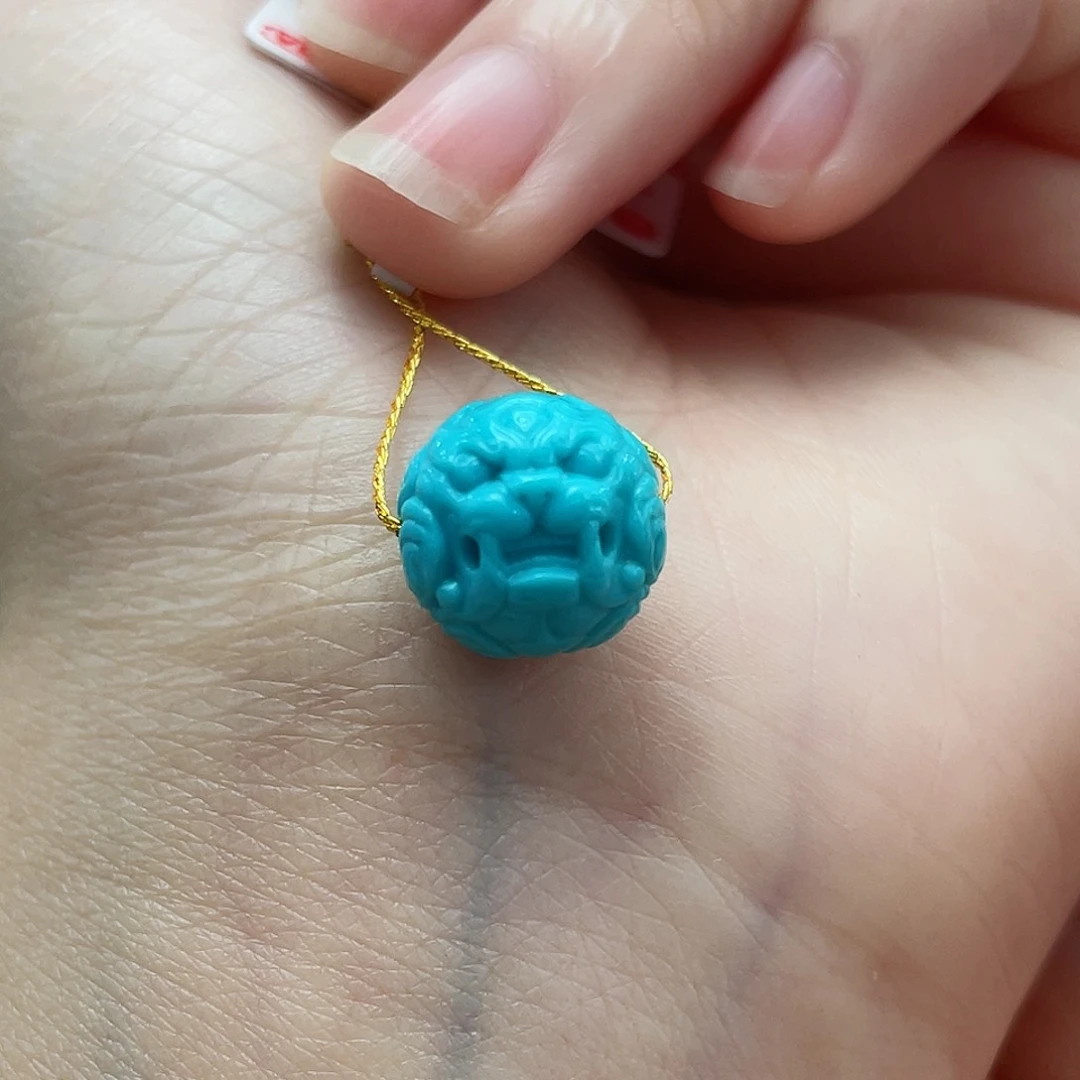 绿松石颈饰未镶嵌