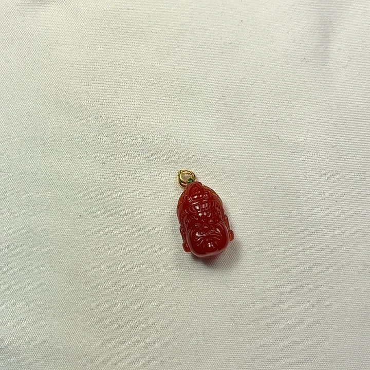 南红玛瑙未镶嵌挂件