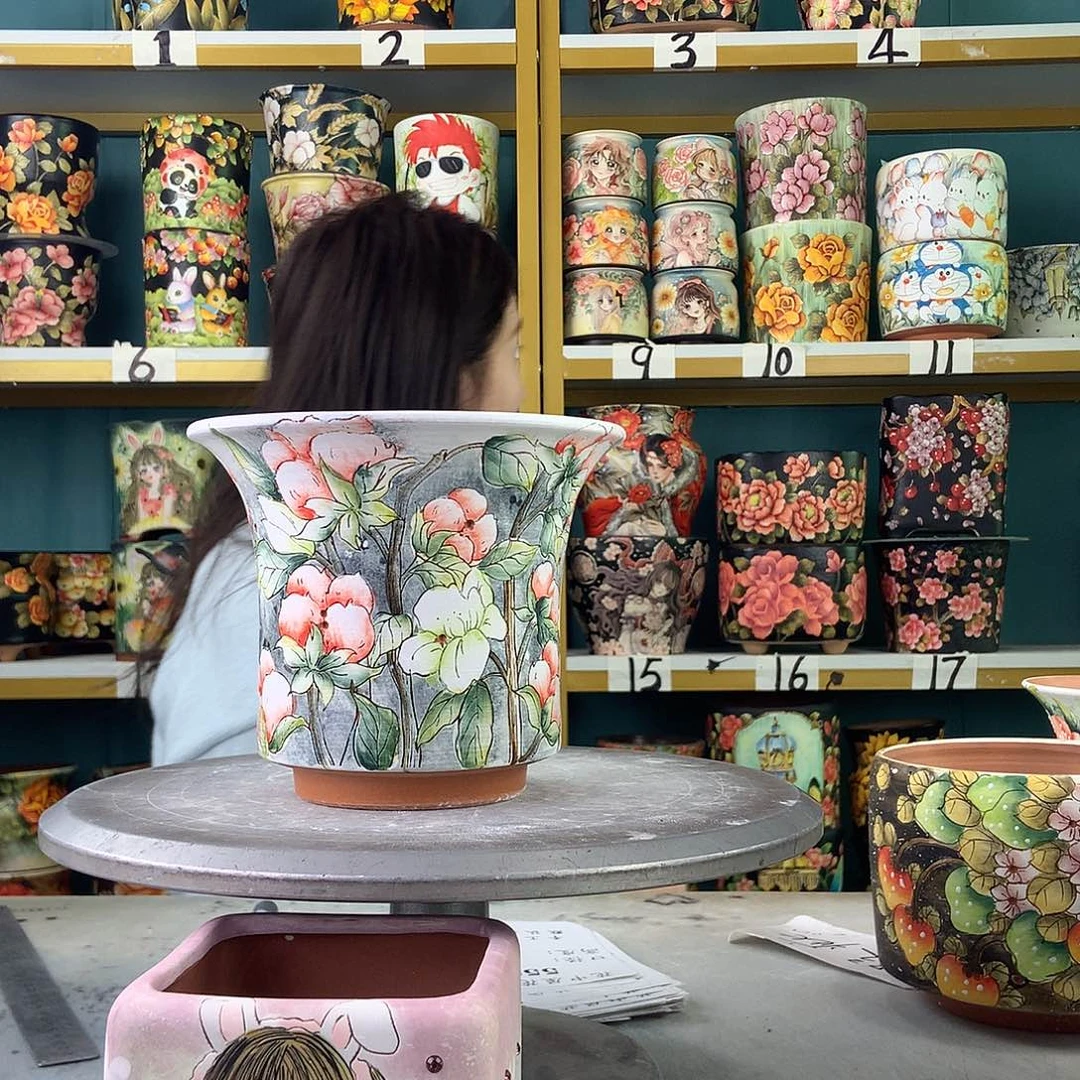 陶景德镇手工花盆549