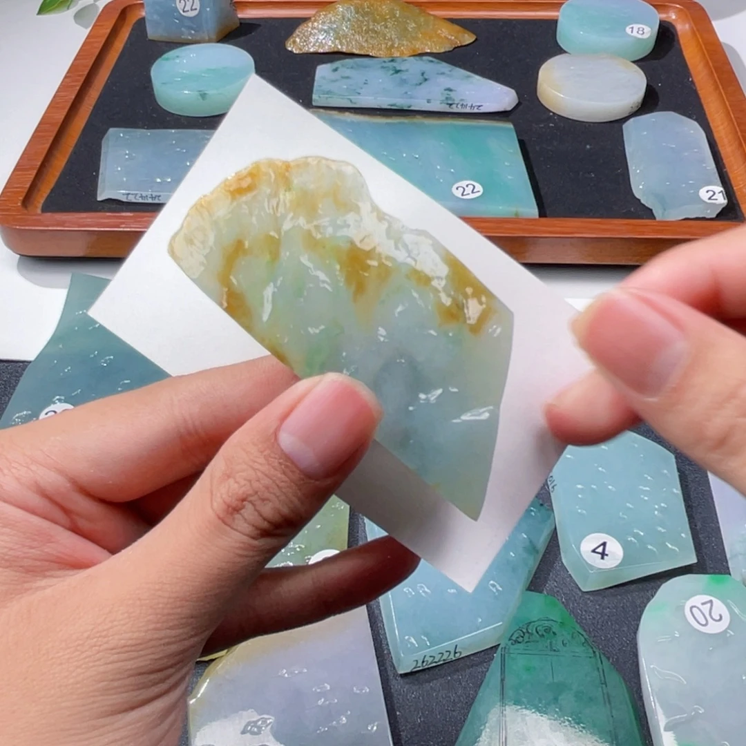 定制翡翠未镶嵌牌子料