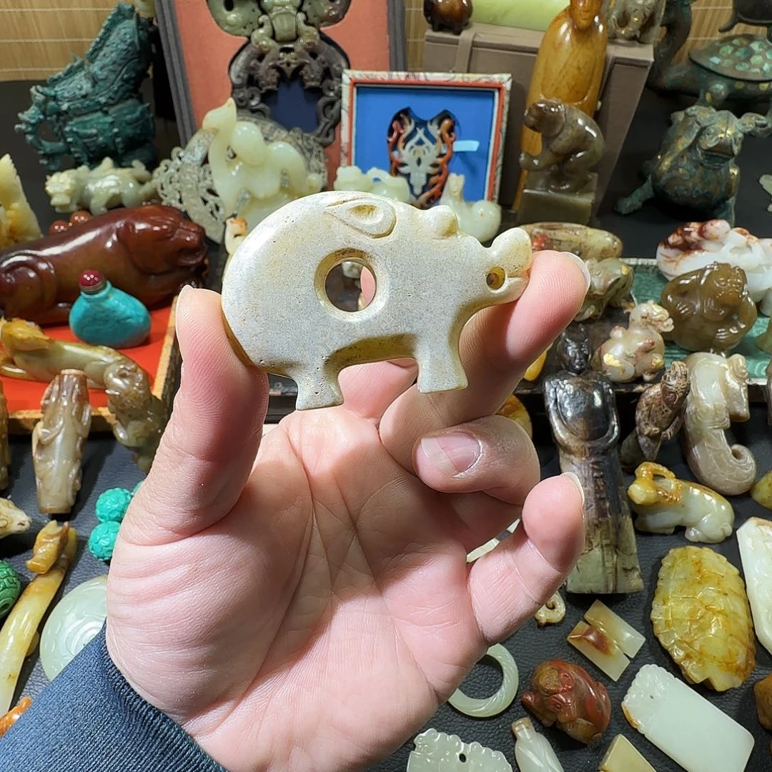 未镶嵌和田玉挂件