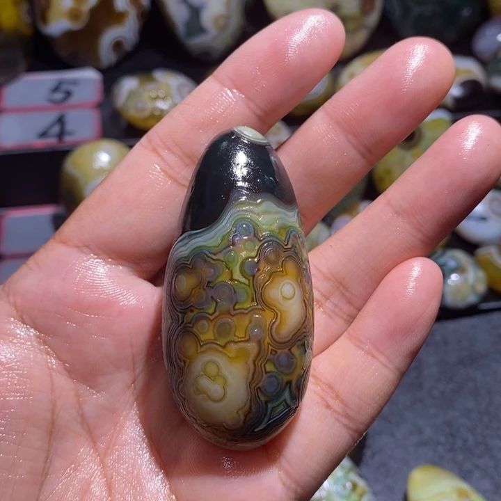 古***息玛瑙/玉髓未镶嵌珠宝半成品