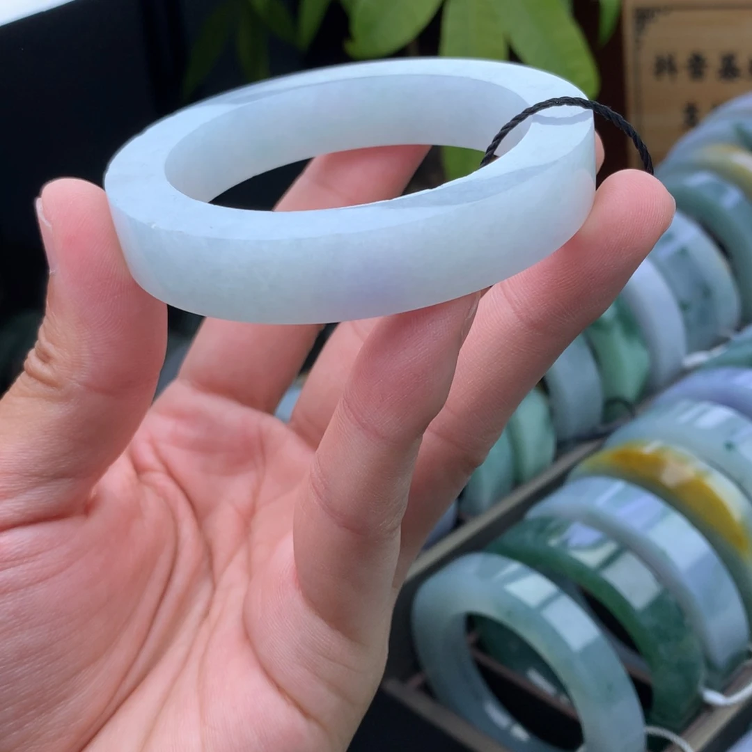 未镶嵌手镯定制翡翠定制手镯