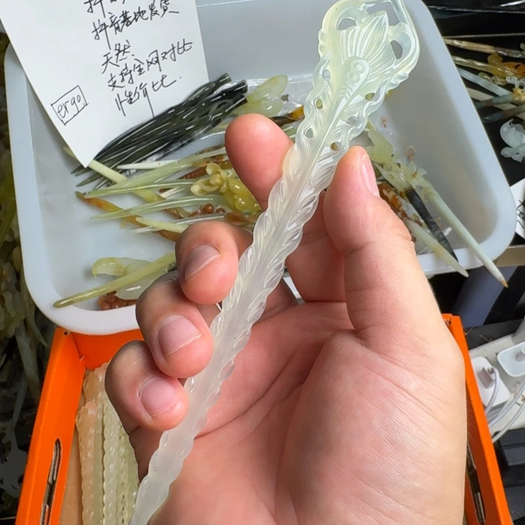 蛇纹石玉未镶嵌发饰