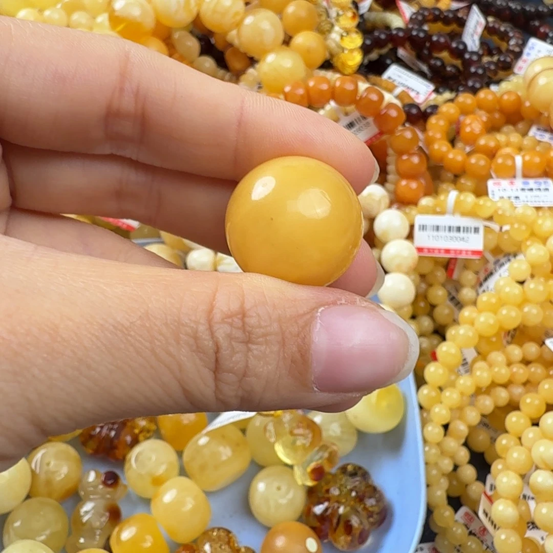 风***子琥珀未镶嵌珠宝奇石