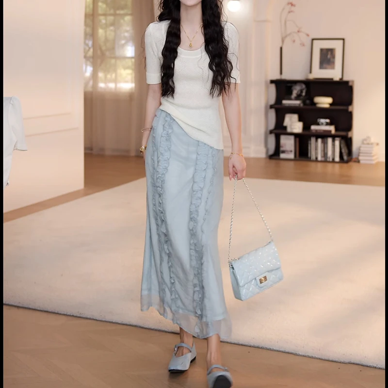 2025春夏新款时尚两件套U领针织衫+设计感半身裙LK2502553