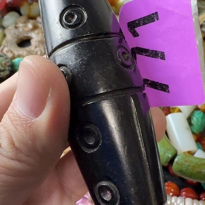 威***武和田玉未镶嵌颈饰