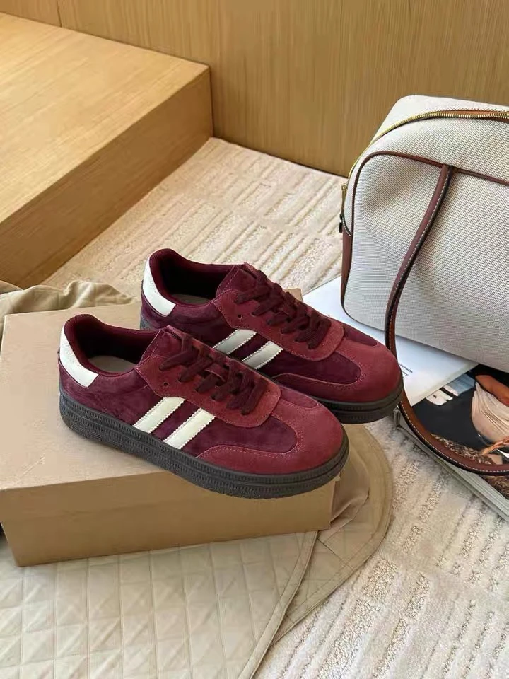 红色真皮德训鞋女2025春季韩版新款软底舒适透气平底休闲运动板鞋